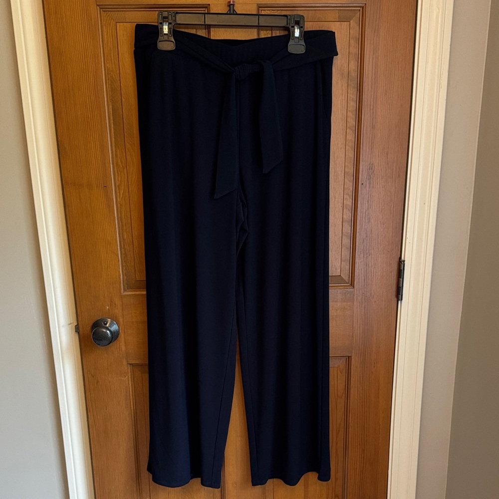 Tahari Navy Wide Leg Pants
